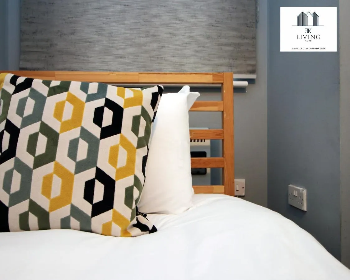 Ekliving Luxe: Bay View Duplex with Free Parking & Wi-Fi Apartment Cardiff