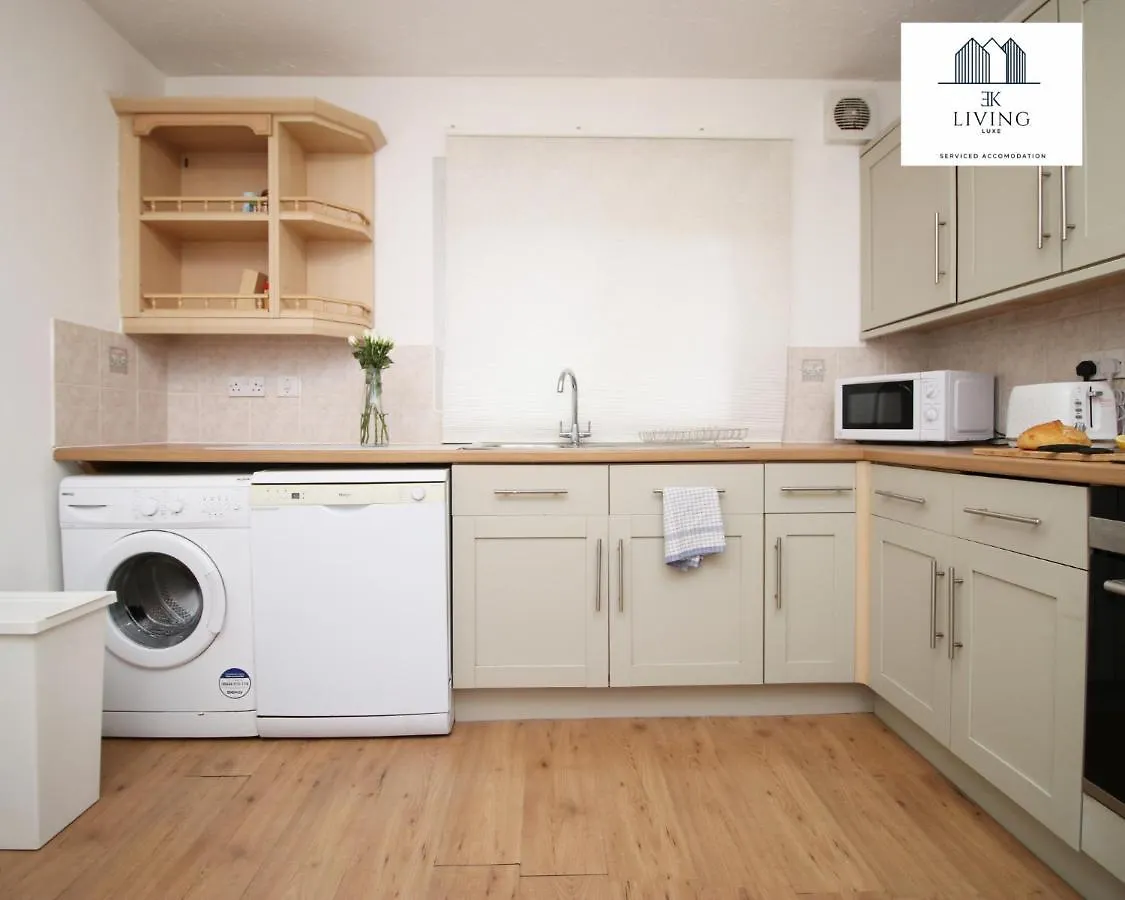 Ekliving Luxe: Bay View Duplex with Free Parking & Wi-Fi Apartment Cardiff