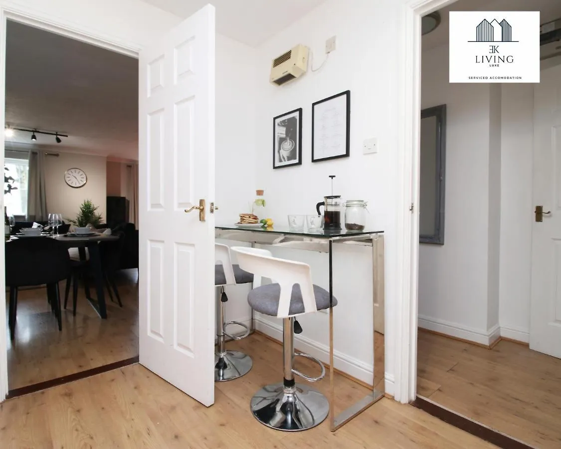 Ekliving Luxe: Bay View Duplex with Free Parking & Wi-Fi Apartment Cardiff United Kingdom