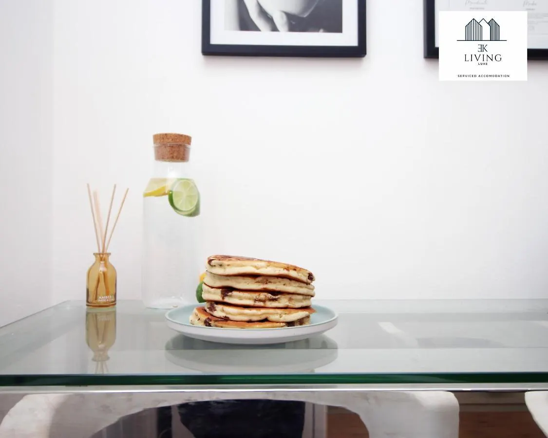 Ekliving Luxe: Bay View Duplex with Free Parking & Wi-Fi Apartment Cardiff